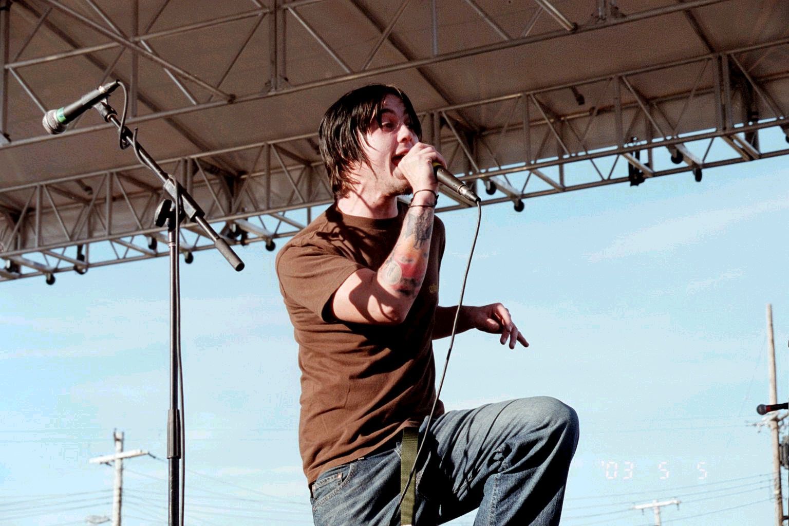 Finch at Parkfest 2003