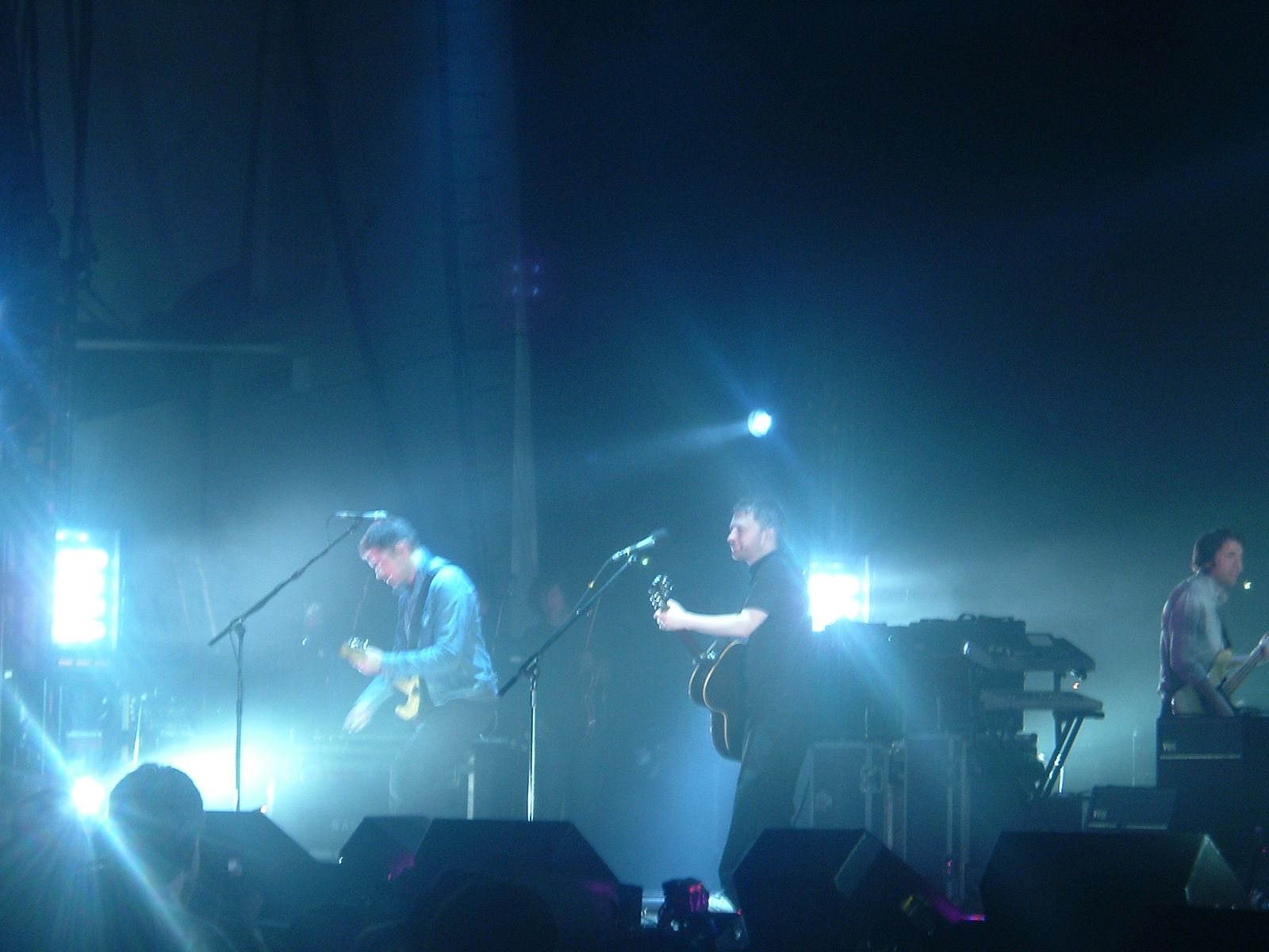 Radiohead on stage